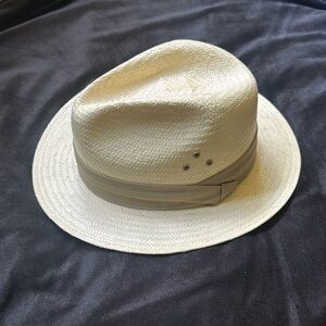 listing-status-banner